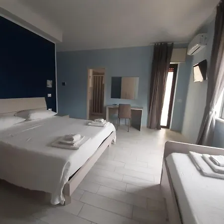 Dafne فندق مبيت وإفطار